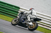 Advanced Group Black Bikes